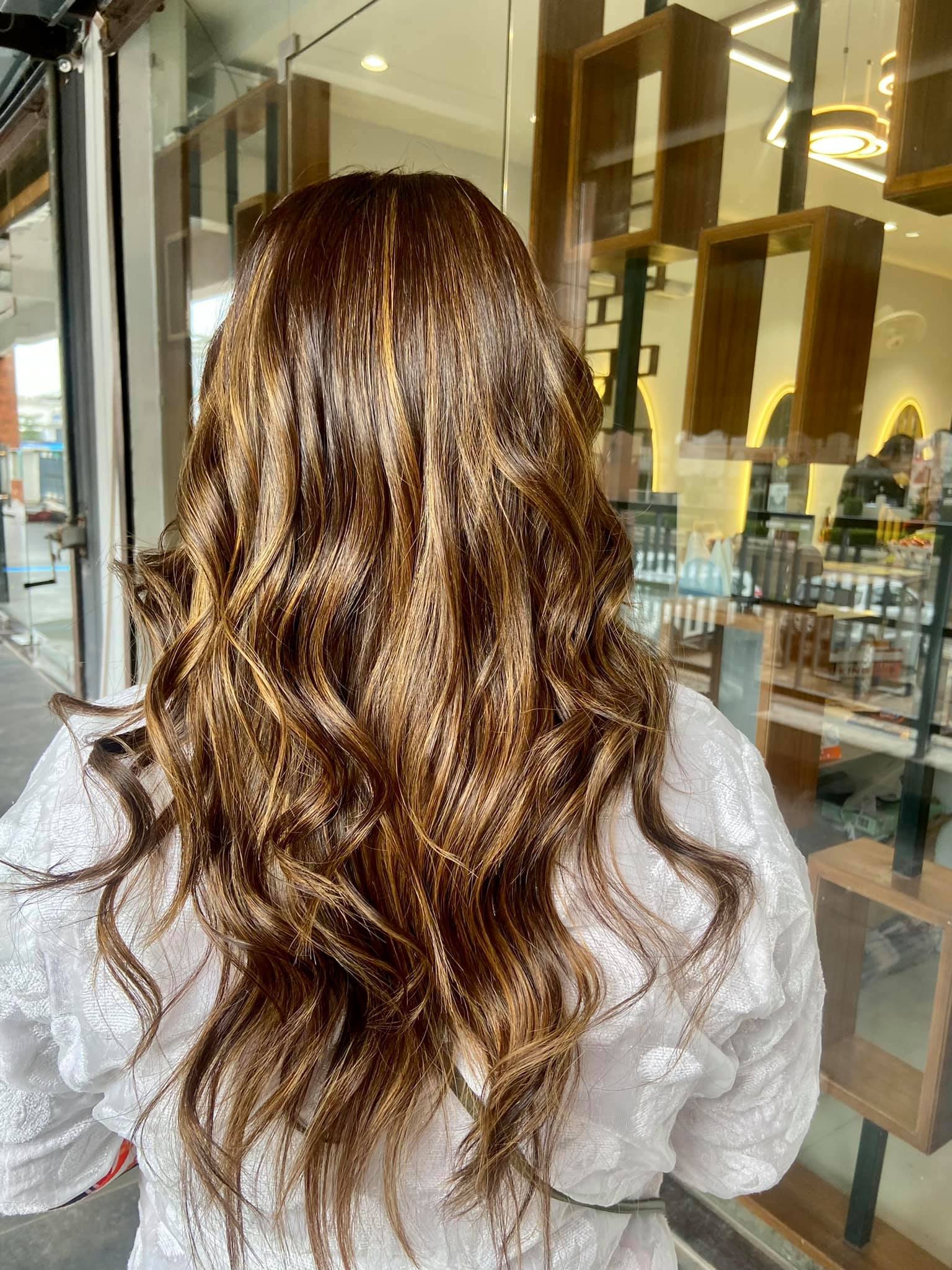 Hair spa Chand Unisex Salon